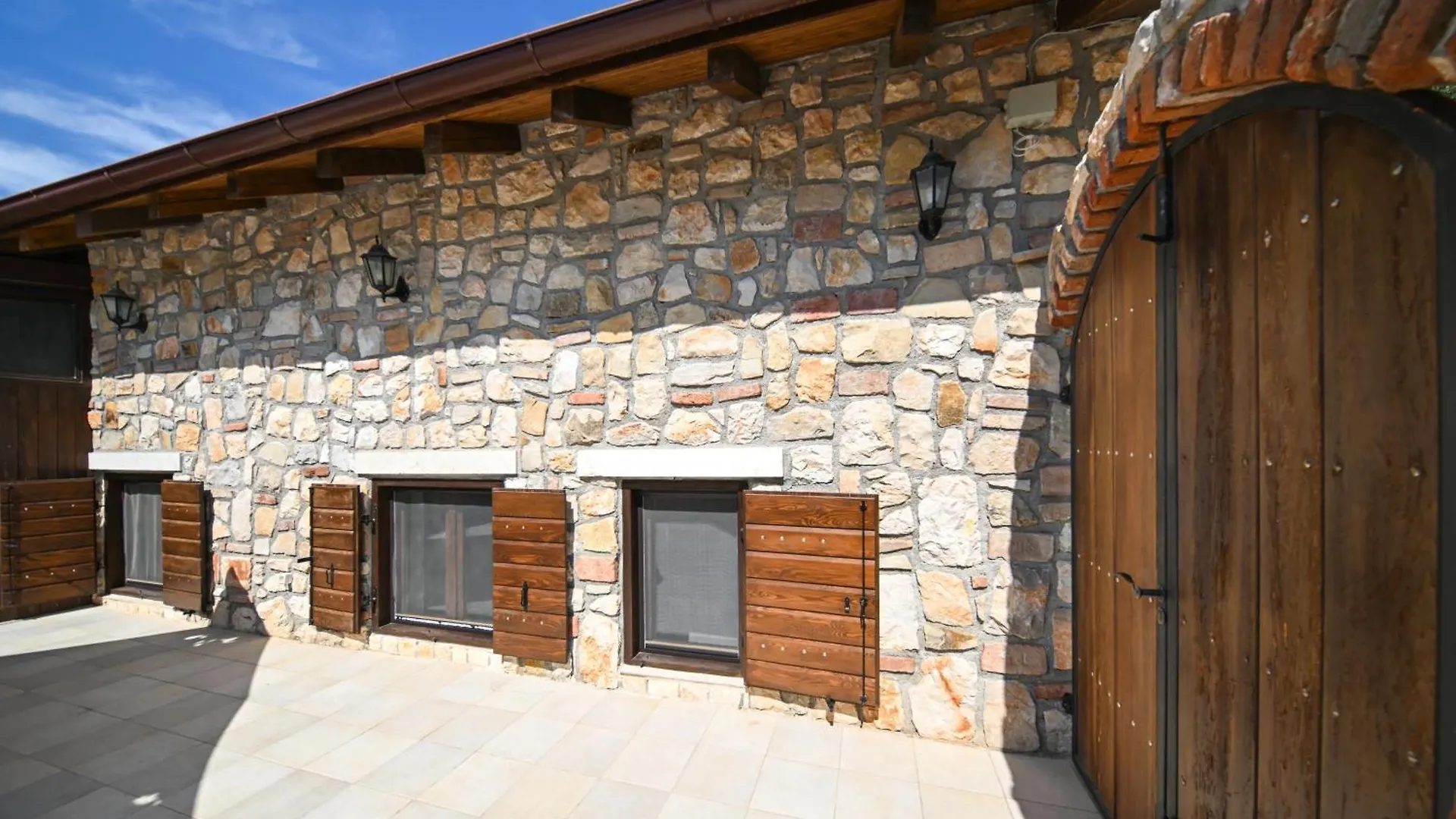 Authentic Stone House, Zadar City